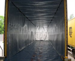 B+W Ladungssicherung Container gegen Kälte isolieren Isolatinsfolie